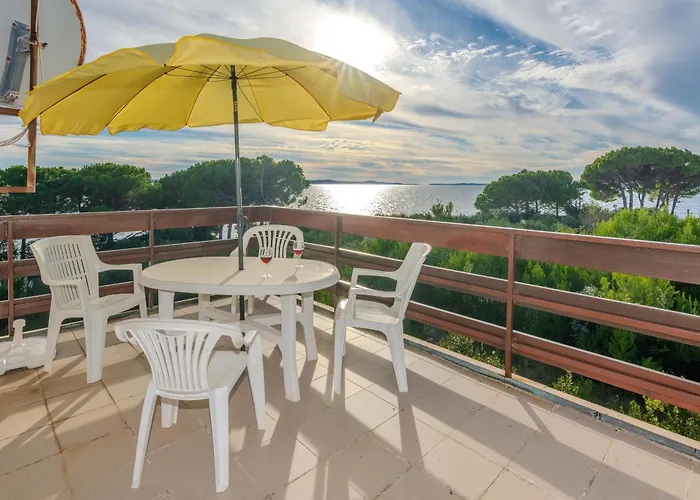 Family Friendly Seaside Privlaka, Zadar - 24008