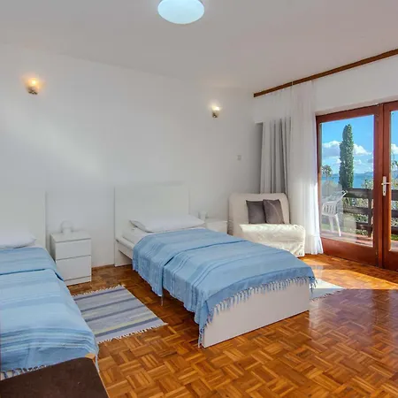 Family Friendly Seaside Privlaka, Zadar - 24008 Apartmán