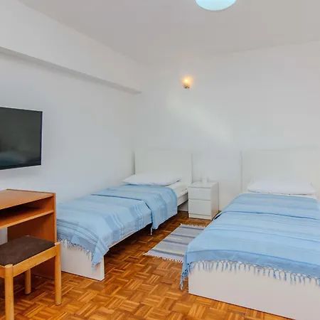 Family Friendly Seaside Privlaka, Zadar - 24008 Apartmán Privlaka (Zadar)
