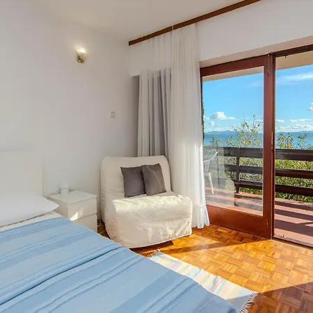 Family Friendly Seaside Privlaka, Zadar - 24008 Privlaka (Zadar)