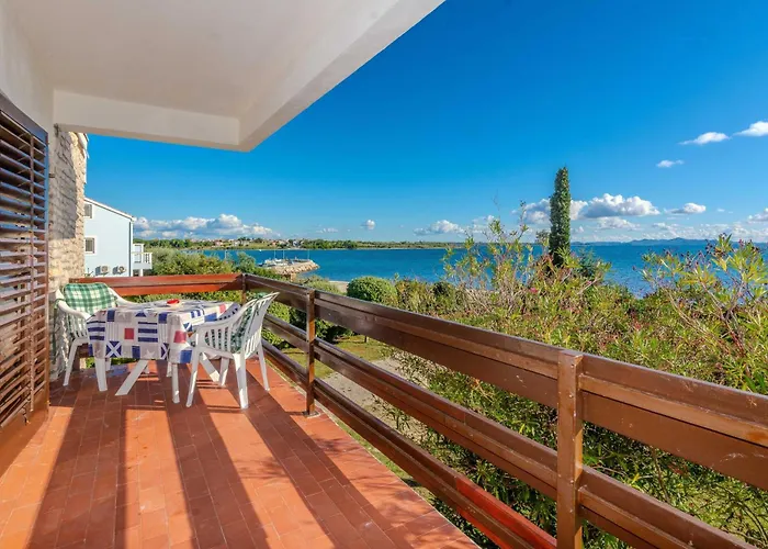 Family Friendly Seaside Privlaka, Zadar - 24008